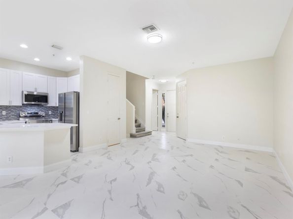 4385 Berkshire Wharf Drive, Lake Worth FL 33461