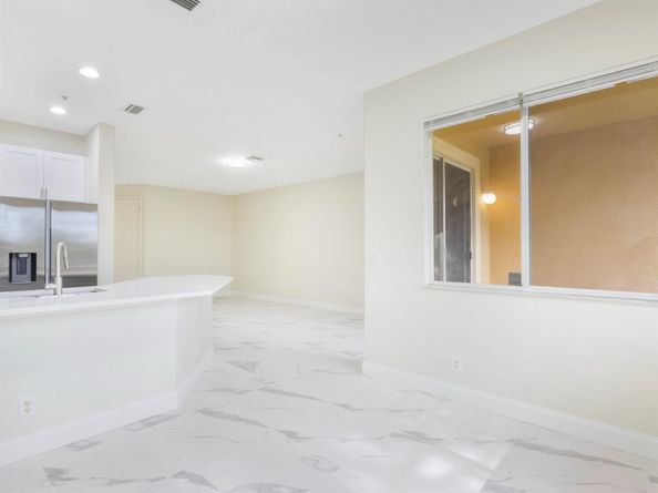 4385 Berkshire Wharf Drive, Lake Worth FL 33461