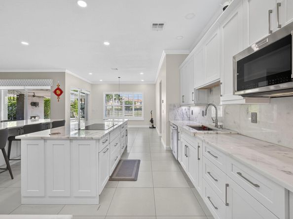 9480 Mcaneeny Court, Wellington FL 33414