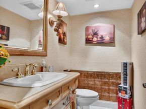 769 Jeffery Street 2203, Boca Raton FL 33487