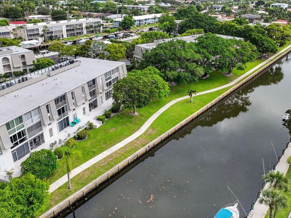 769 Jeffery Street 2203, Boca Raton FL 33487