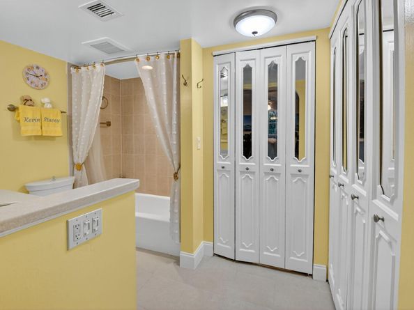769 Jeffery Street 2203, Boca Raton FL 33487