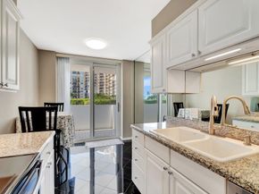 1701 S Flagler Drive 203, West Palm Beach FL 33401