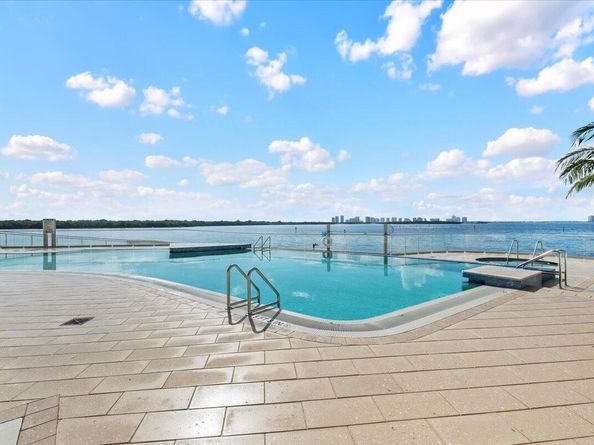 100 Lakeshore Drive 1757, North Palm Beach FL 33408