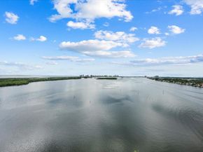 100 Lakeshore Drive 1757, North Palm Beach FL 33408