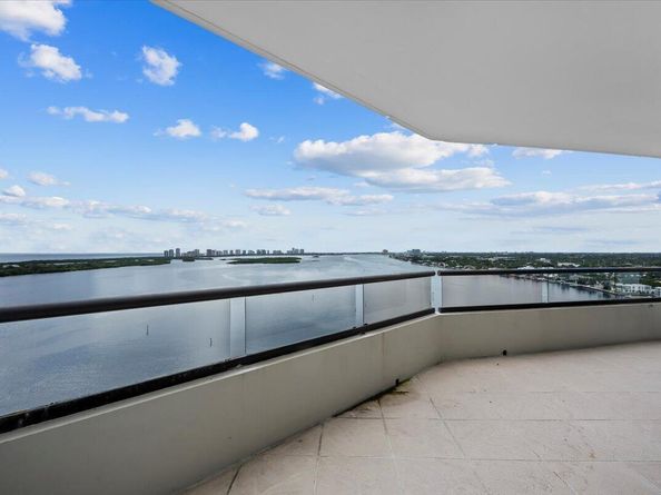 100 Lakeshore Drive 1757, North Palm Beach FL 33408