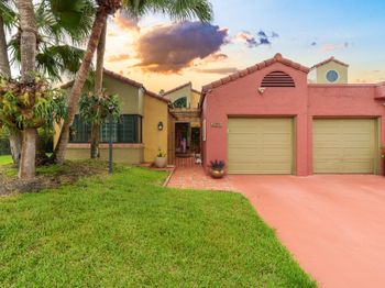 1237 SW 87th Ter