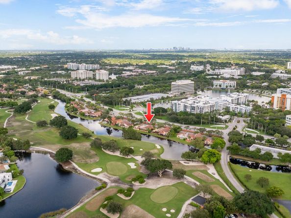 1237 SW 87th Ter, Plantation FL 33324