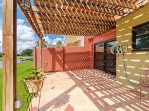 1237 SW 87th Ter, Plantation FL 33324
