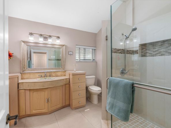 1237 SW 87th Ter, Plantation FL 33324