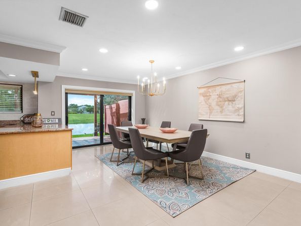 1237 SW 87th Ter, Plantation FL 33324