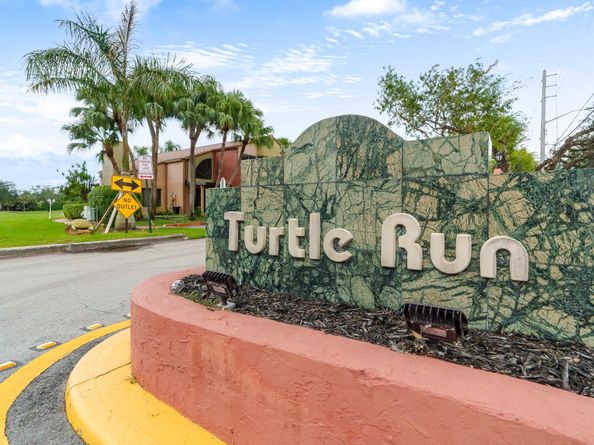 1237 SW 87th Ter, Plantation FL 33324