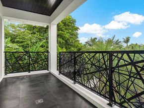 202 NW 7th St, Delray Beach FL 33444