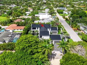 202 NW 7th St, Delray Beach FL 33444