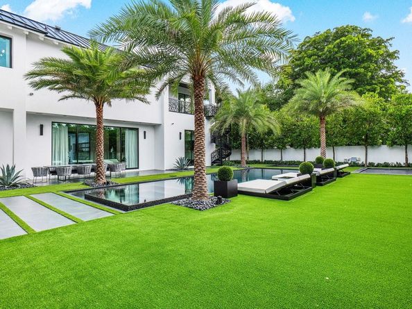 202 NW 7th St, Delray Beach FL 33444