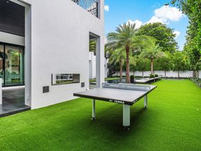202 NW 7th St, Delray Beach FL 33444