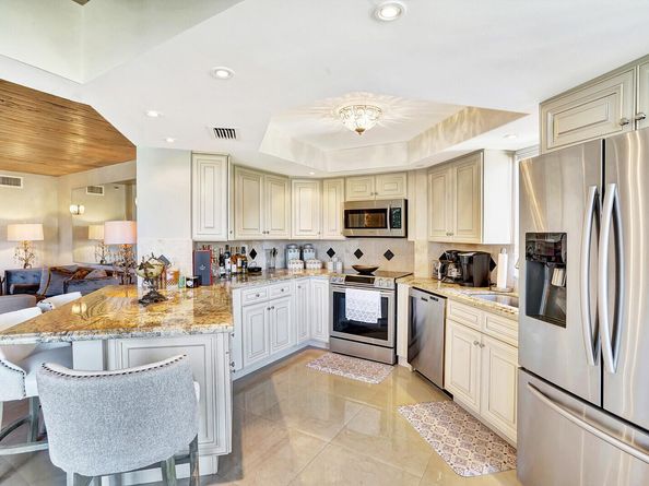 120 SE 5th Avenue 425, Boca Raton FL 33432