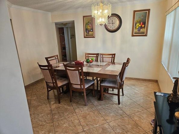 4000 NW 44 Ave 210, Lauderdale Lakes FL 33319