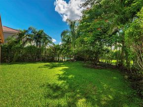 863 Vanda Ter, Weston FL 33327
