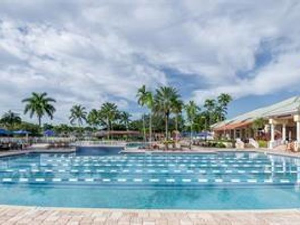 863 Vanda Ter, Weston FL 33327