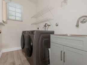 863 Vanda Ter, Weston FL 33327