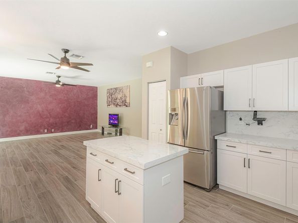 863 Vanda Ter, Weston FL 33327