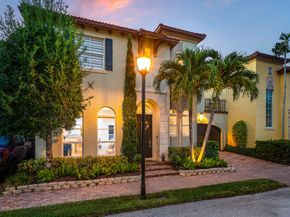 121 Via Poinciana Lane, Boca Raton FL 33487