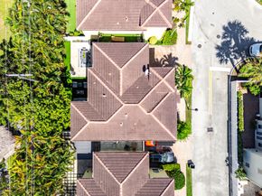121 Via Poinciana Lane, Boca Raton FL 33487