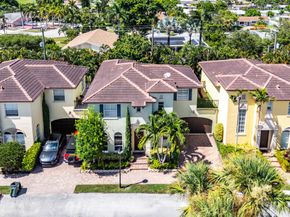 121 Via Poinciana Lane, Boca Raton FL 33487