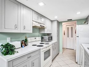 1100 Saint Charles Pl 612, Pembroke Pines FL 33026