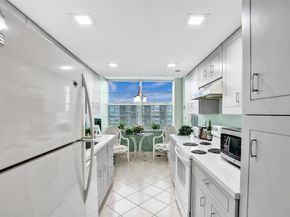 1100 Saint Charles Pl 612, Pembroke Pines FL 33026