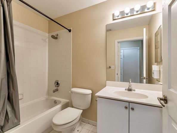 5057 S La Sedona Cir, Delray Beach FL 33484
