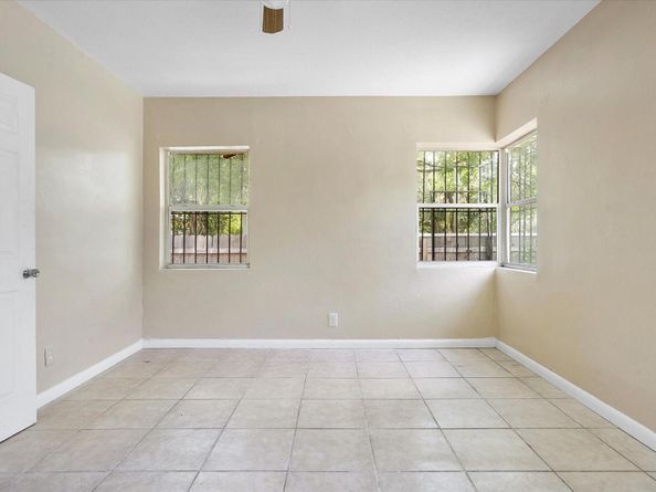 7530 NE 3rd Ave, Miami FL 33138