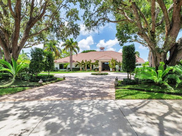 1504 Breakers West Boulevard, West Palm Beach FL 33411