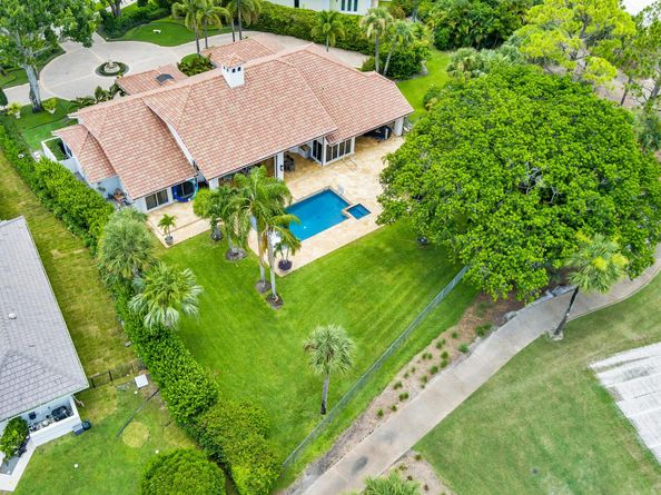 1504 Breakers West Boulevard, West Palm Beach FL 33411