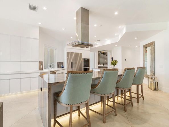 1504 Breakers West Boulevard, West Palm Beach FL 33411