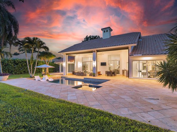 1504 Breakers West Boulevard, West Palm Beach FL 33411