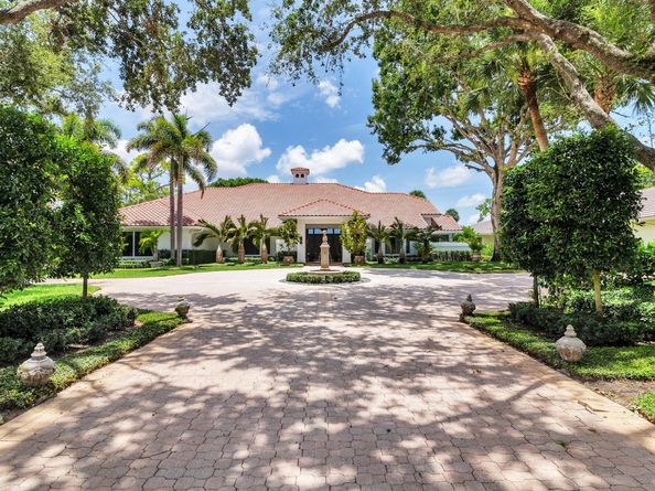 1504 Breakers West Boulevard, West Palm Beach FL 33411