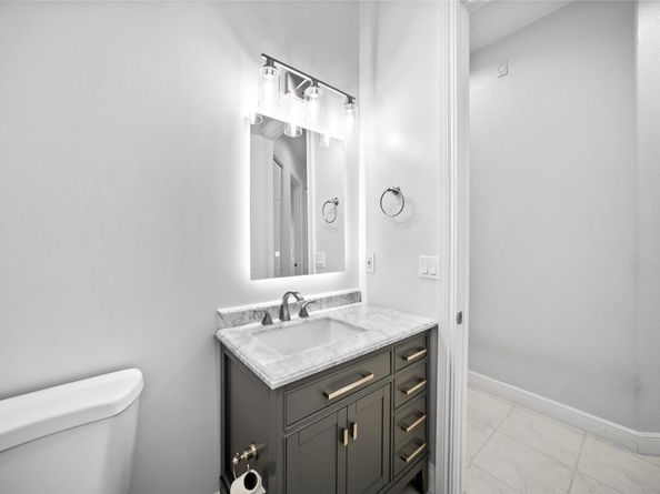 7098 NW 111th Ter, Parkland FL 33076