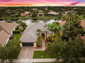 7098 NW 111th Ter, Parkland FL 33076