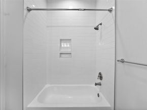 7098 NW 111th Ter, Parkland FL 33076