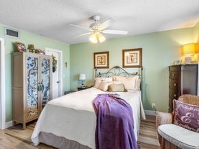 7142 Golf Colony Court 203, Lake Worth FL 33467