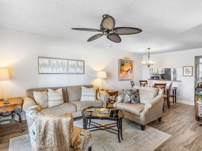 7142 Golf Colony Court 203, Lake Worth FL 33467