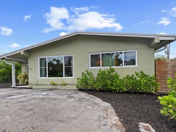 2121 Parker Avenue, West Palm Beach FL 33401