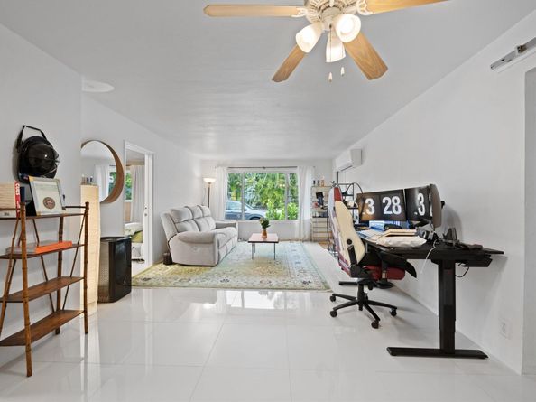 2121 Parker Avenue, West Palm Beach FL 33401