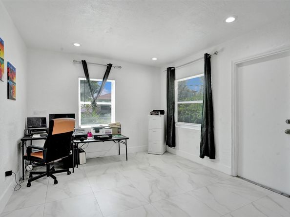 623 NW 11 Avenue 1-3, Fort Lauderdale FL 33311