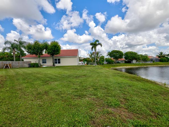 4290 Camrose Lane, West Palm Beach FL 33417