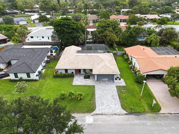 1277 NW 85TH Te, Coral Springs FL 33071