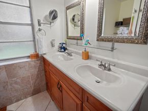 1277 NW 85TH Te, Coral Springs FL 33071