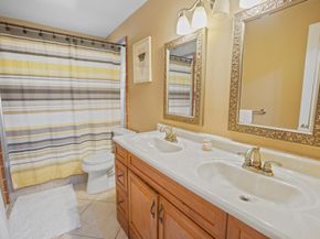 1277 NW 85TH Te, Coral Springs FL 33071